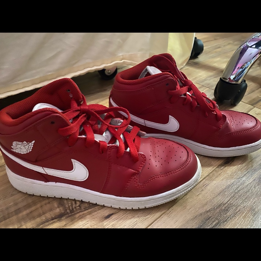 Jordan 1’s red